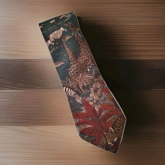 Vintage Lands End Mens Silk Tie African Safari Theme Green Animal Print Giraffe - Picture 1 of 6